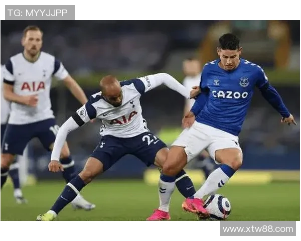 广岛三箭对阵墨尔本精彩直播全程回顾与赛后分析