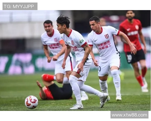 中超精彩对决鲁能迎战国安直播全程回顾与精彩瞬间分析