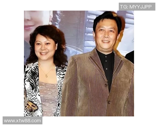 姜宇星的成长之路：从青涩少年到耀眼明星的奋斗故事