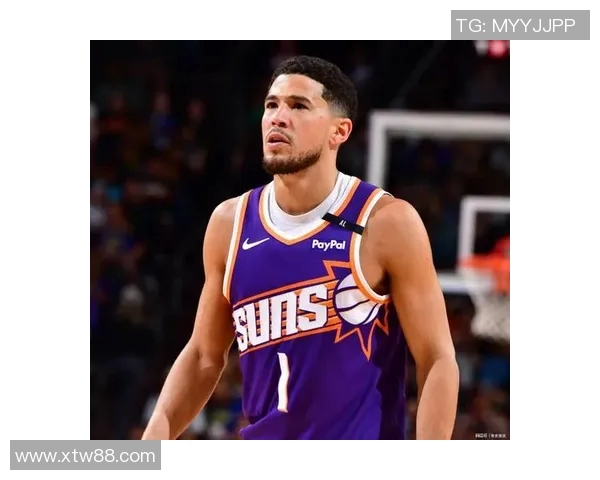 德文布克领衔太阳队冲击季后赛展现超强个人能力与团队协作