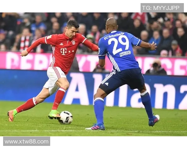 拜仁慕尼黑对沙尔克04比赛前瞻与胜负预测分析