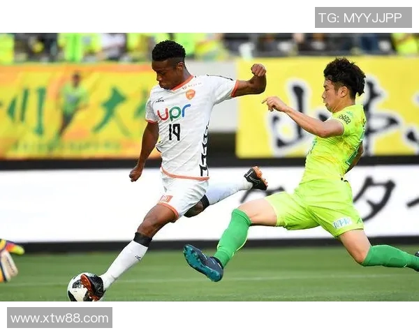 松本山雅迎战新泻挑战赛季巅峰对决展现足球魅力与激情